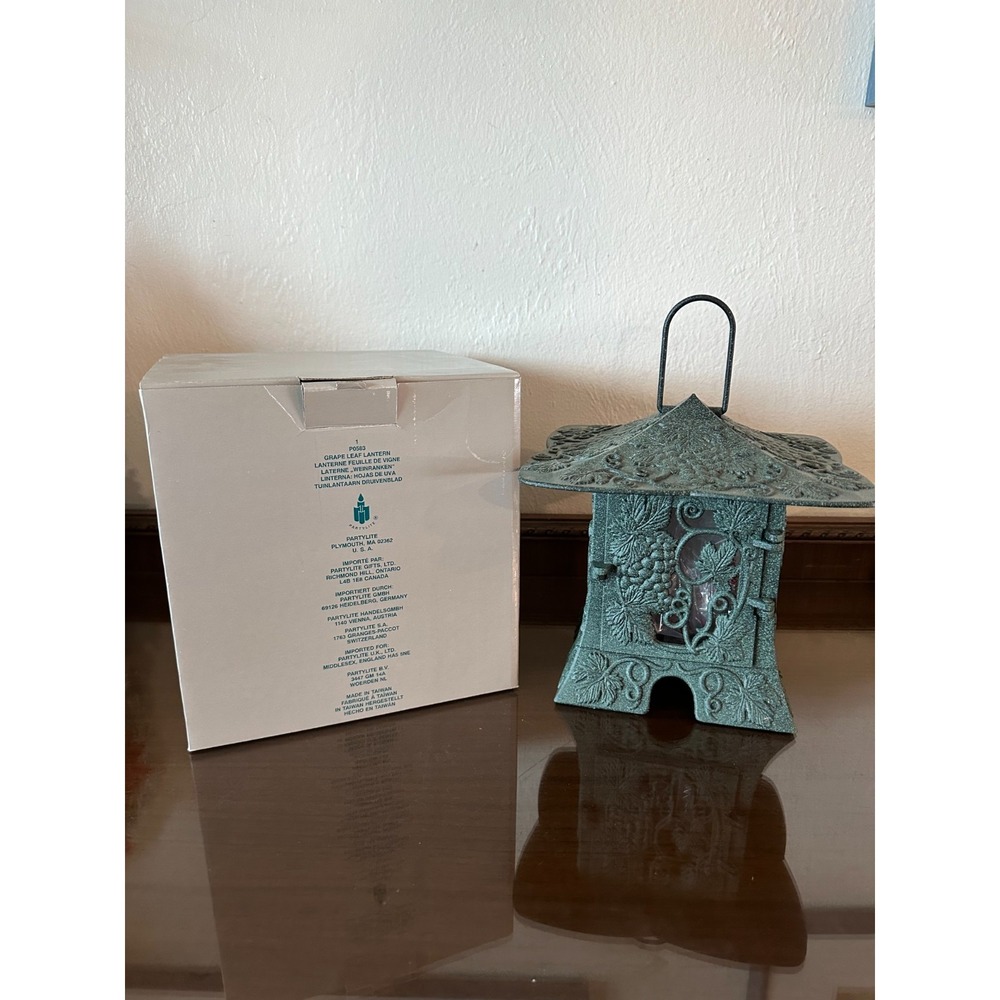 Partylite Grape Leaf Lantern Tealight Candle Holder NEW W/ Box